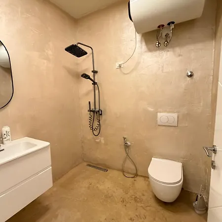Appartement Luxury 3 Near Square 21